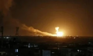 بیش از ۱۵ انفجار در چابهار؛ برق قطع شد